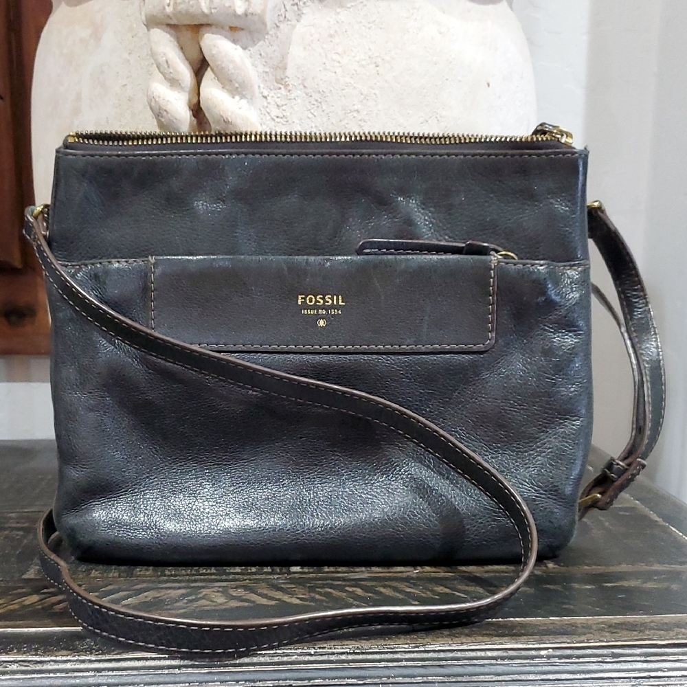 Fossil Dark Leather Shoulder Bag
